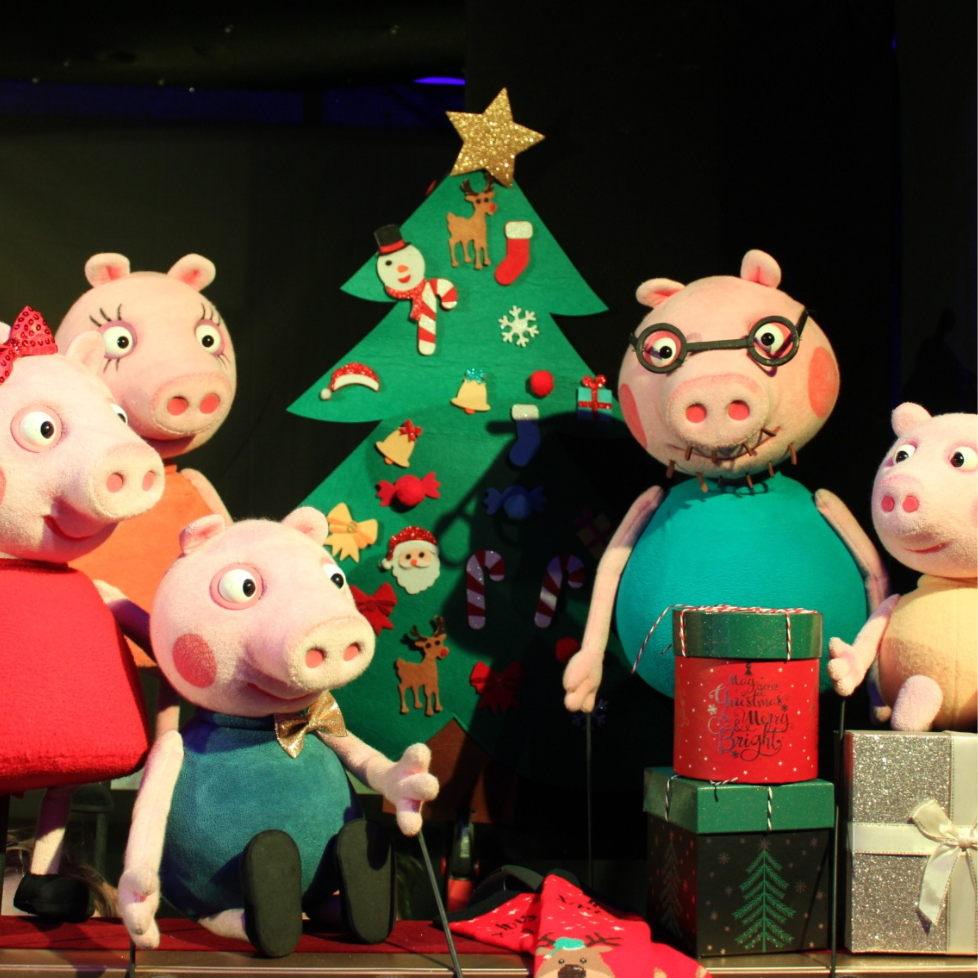 Familie Wutz feiert Weihnachten  | 25.11.2025 15:00 + 17:00 Uhr